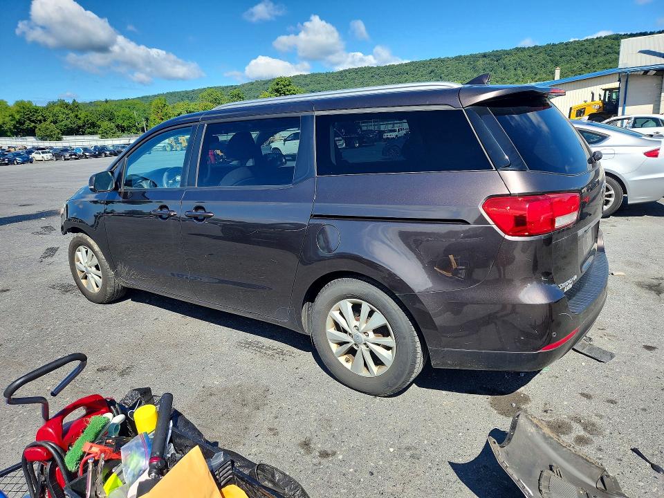 Photo 2 from auction – 2016 KIA SEDONA with VIN KNDMB5C18G6182521