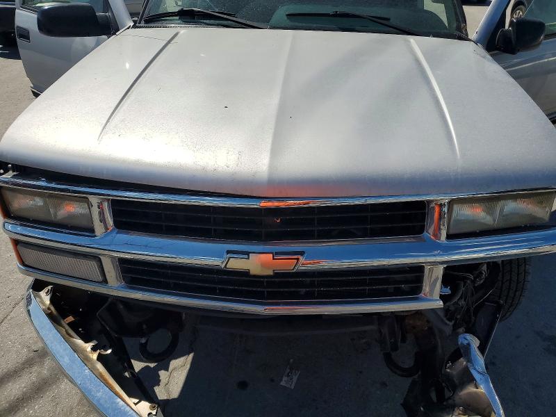 Photo 11 from auction – 1995 CHEVROLET GMT-400 with VIN 2GCEK19K0S1266409