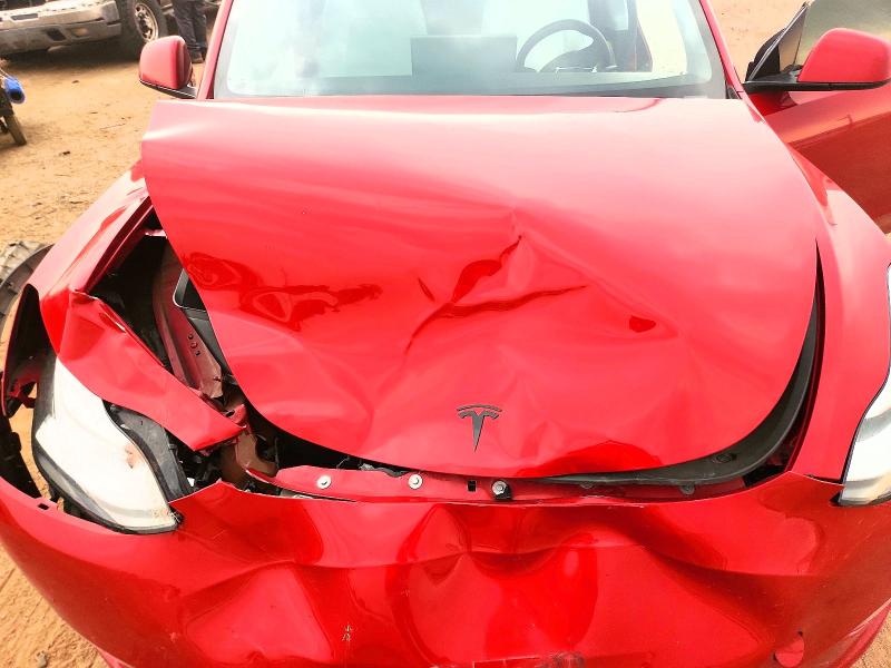 Photo 11 from auction – 2021 TESLA MODEL Y with VIN 5YJYGDEE5MF267846