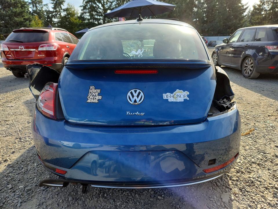 Photo 6 from auction – 2018 VOLKSWAGEN BEETLE with VIN 3VWJD7AT3JM709088