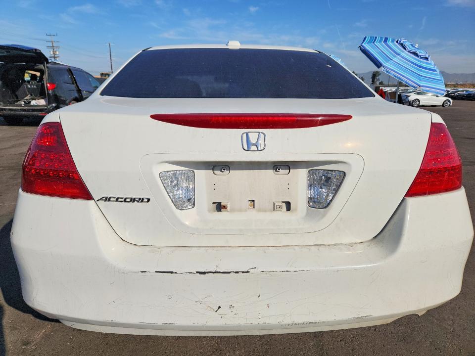 Photo 6 from auction – 2006 HONDA ACCORD with VIN JHMCM568X6C009063