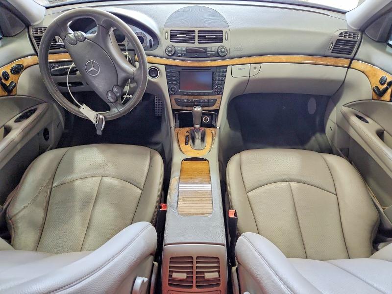 Photo 8 from auction – 2008 MERCEDES-BENZ E with VIN WDBUF87X08B240083