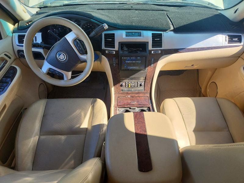Photo 8 from auction – 2007 CADILLAC ESCALADE with VIN 1GYFK63887R157509