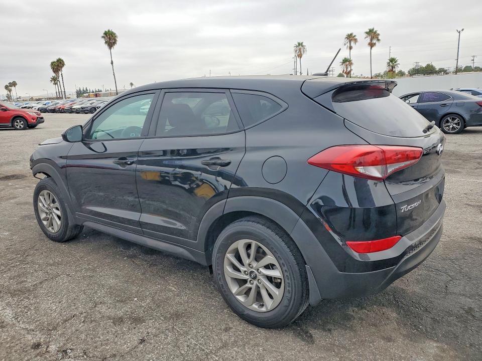 Photo 2 from auction – 2017 HYUNDAI TUCSON with VIN KM8J23A44HU464684