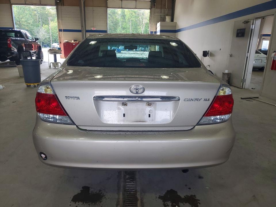 Photo 6 from auction – 2005 TOYOTA CAMRY with VIN 4T1BE30K65U008404