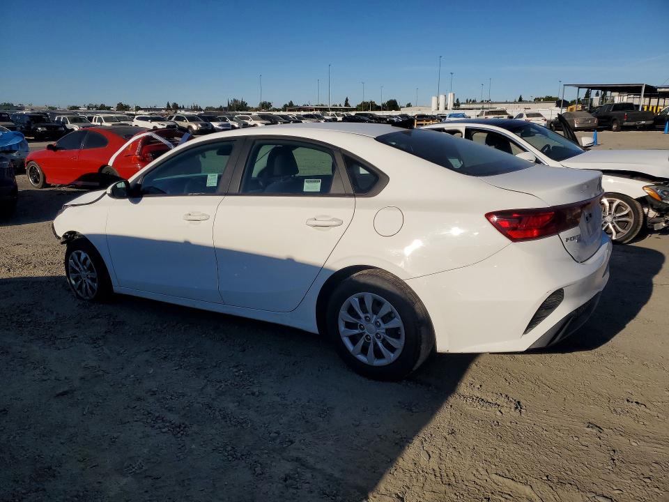Photo 2 from auction – 2023 KIA FORTE with VIN 3KPF24AD8PE565997