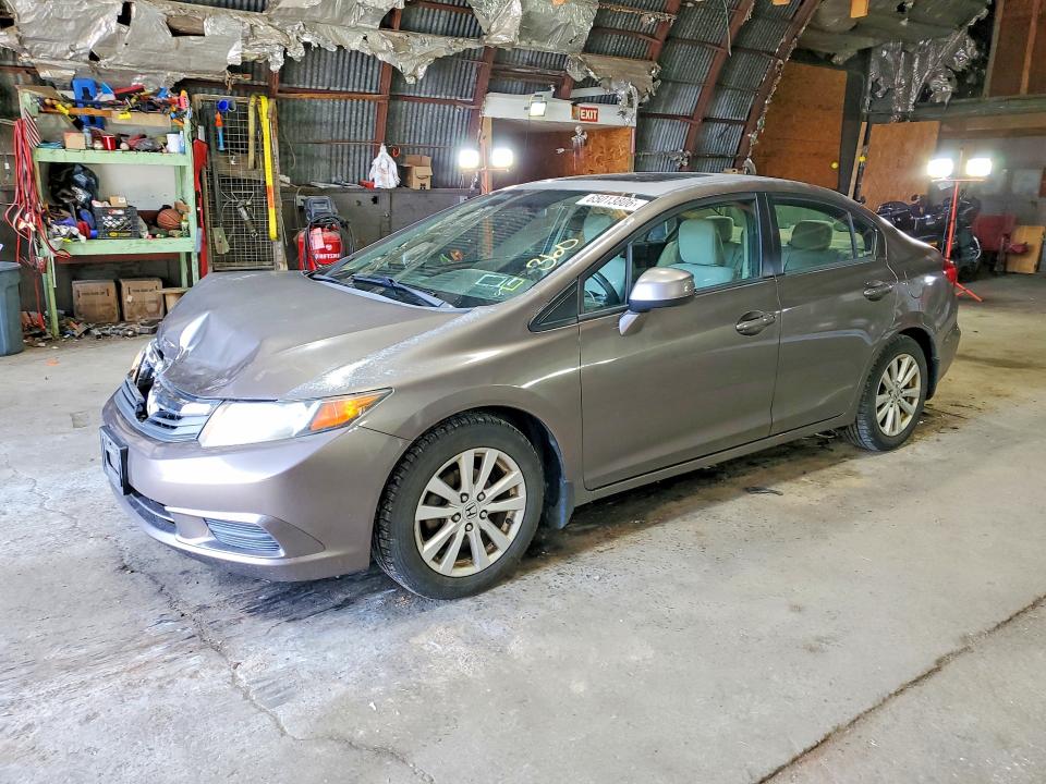 HONDA CIVIC 2012 with VIN 2HGFB2F82CH530856 - Photo from auction