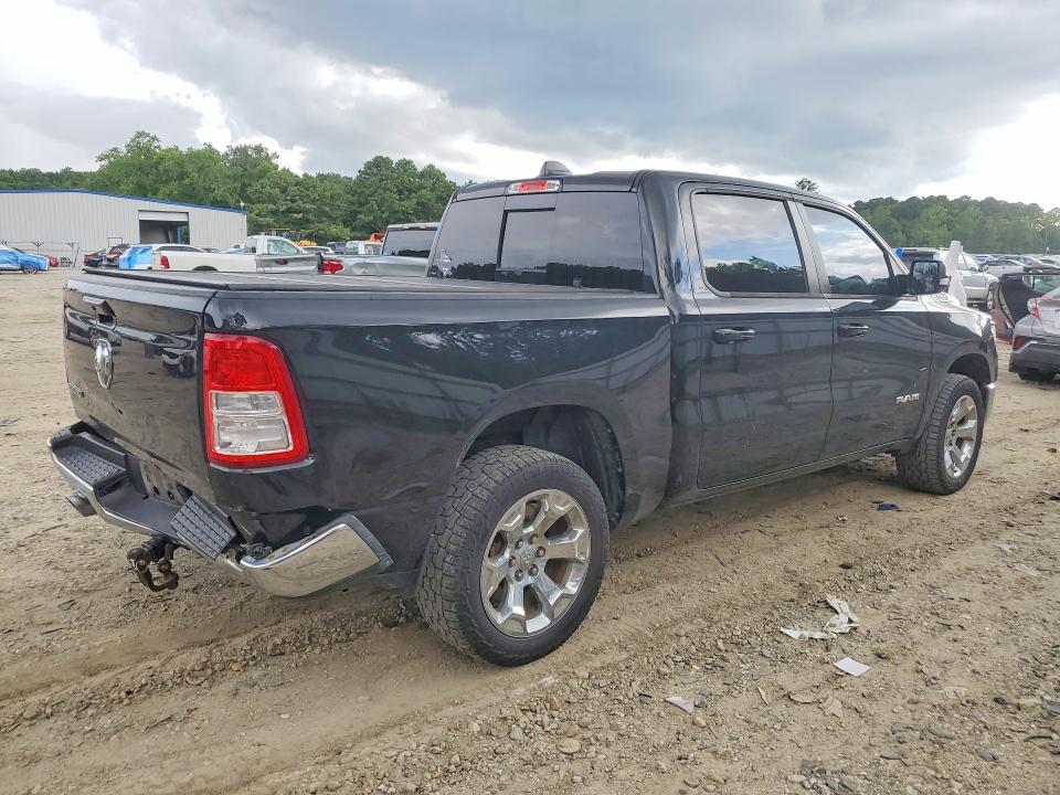 Photo 3 from auction – 2021 RAM 1500 with VIN 1C6SRFFT3MN643221