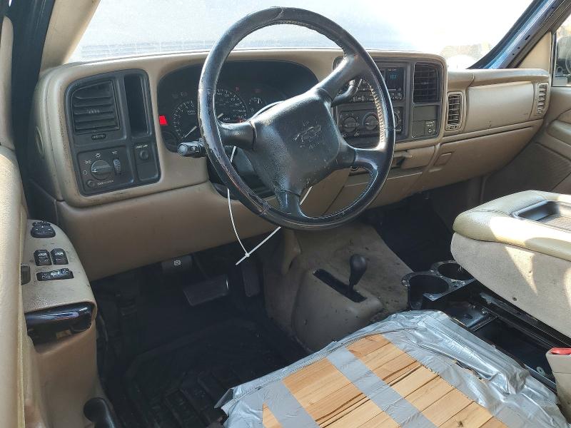 Photo 8 from auction – 2002 CHEVROLET SILVERADO with VIN 2GCEK19T221307728