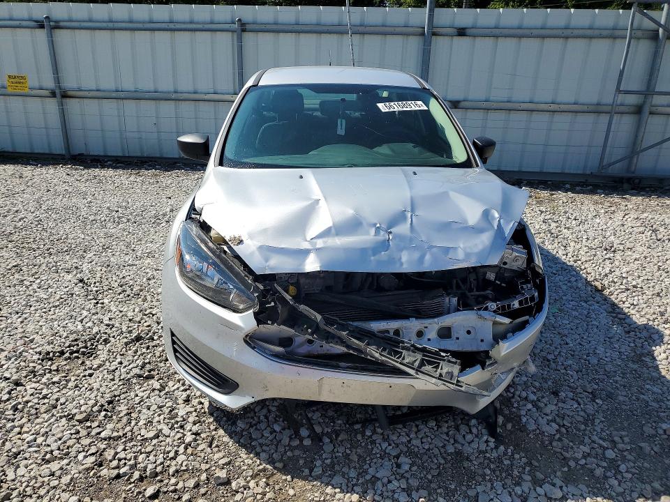 Photo 5 from auction – 2016 FORD FOCUS with VIN 1FADP3E27GL343492