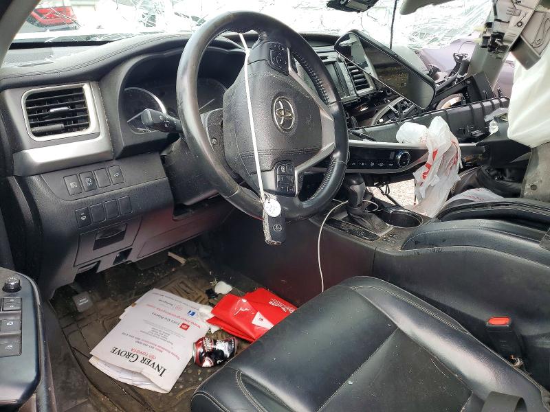 Photo 8 from auction – 2017 TOYOTA HIGHLANDER with VIN 5TDJZRFH2HS369950