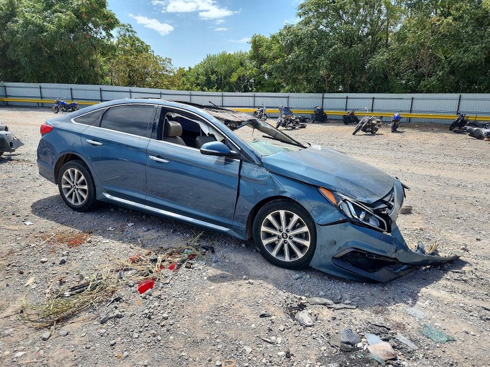 Photo 4 from auction – 2016 HYUNDAI SONATA with VIN 5NPE34AF2GH277141