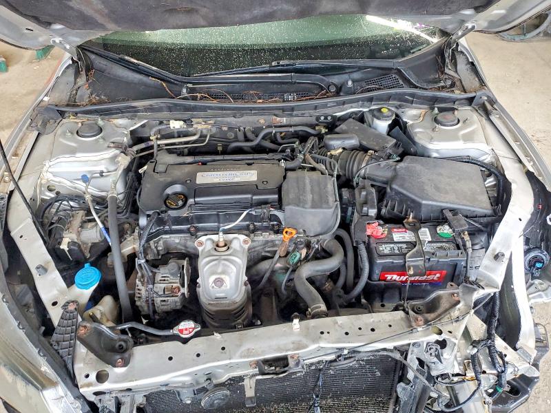 Photo 11 from auction – 2014 HONDA ACCORD with VIN 1HGCR2F33EA190279
