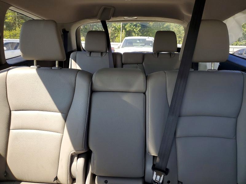 Photo 10 from auction – 2016 HONDA PILOT with VIN 5FNYF6H54GB038556