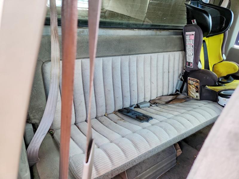 Photo 10 from auction – 1994 GMC SIERRA with VIN 2GTEC19K2R1525571