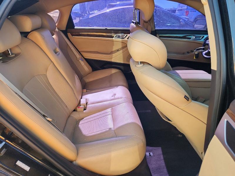 Photo 10 from auction – 2017 GENESIS G80 with VIN KMHGN4JE7HU167375