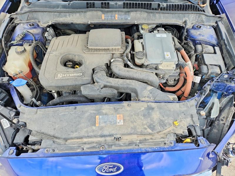 Photo 11 from auction – 2016 FORD FUSION with VIN 3FA6P0LU7GR388235