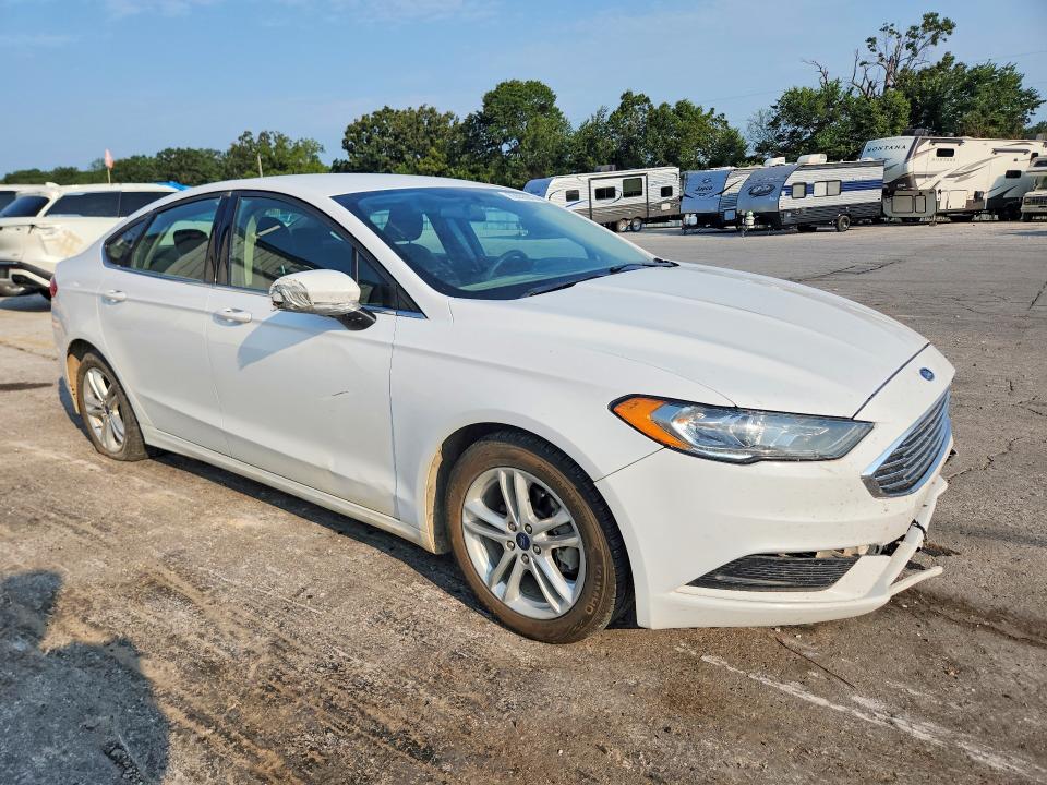 Photo 4 from auction – 2018 FORD FUSION with VIN 3FA6P0H74JR225505