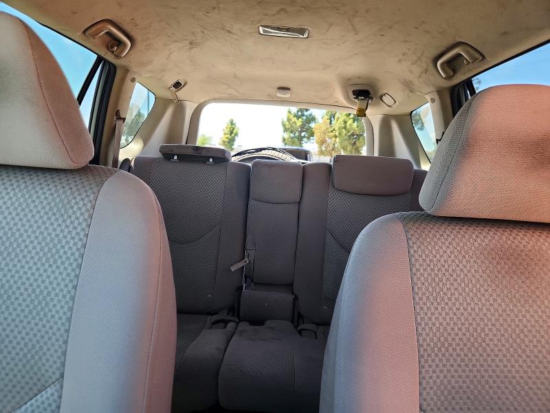 Photo 10 from auction – 2006 TOYOTA RAV4 with VIN JTMZK33V365000256