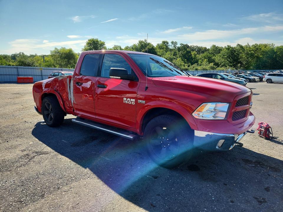 Photo 4 from auction – 2016 RAM 1500 with VIN 1C6RR7GT1GS123317