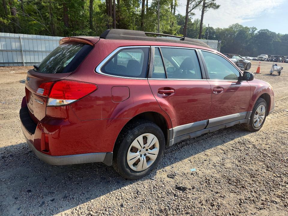 Photo 3 from auction – 2013 SUBARU OUTBACK with VIN 4S4BRCACXD3278350