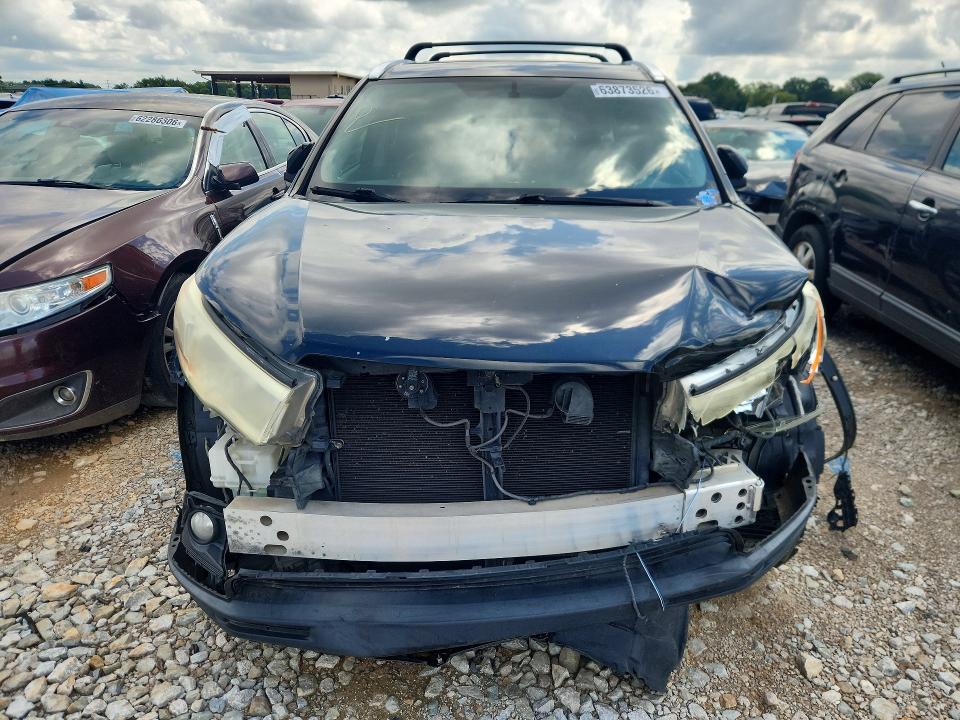 Photo 5 from auction – 2014 TOYOTA HIGHLANDER with VIN 5TDKKRFH5ES031429