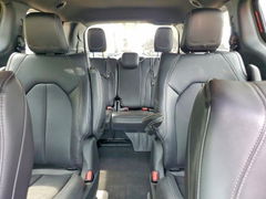 Photo 10 from auction – 2025 CHRYSLER PACIFICA with VIN 2C4RC1S73SR563633