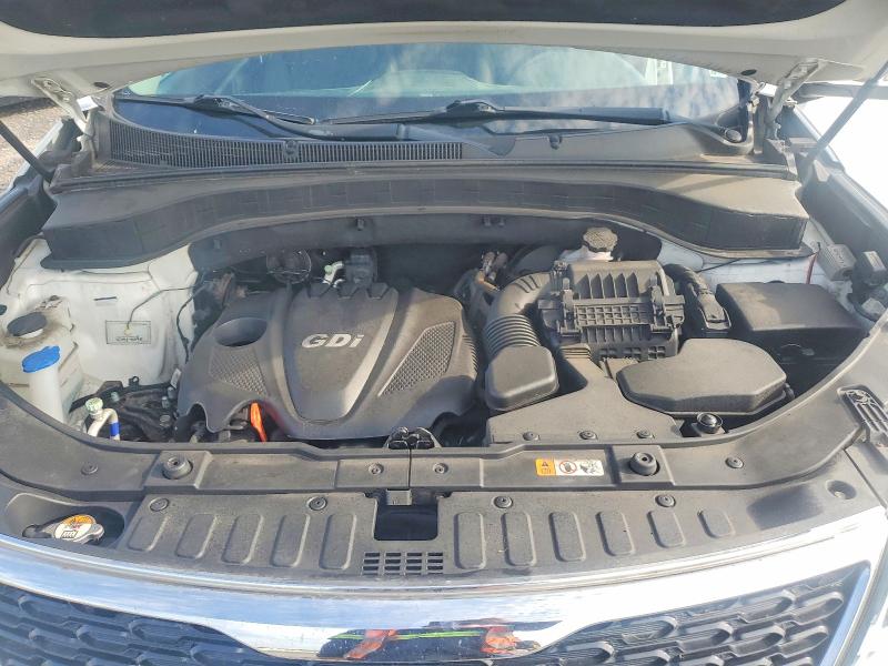 Photo 12 from auction – 2015 KIA SORENTO with VIN 5XYKTCA69FG619574
