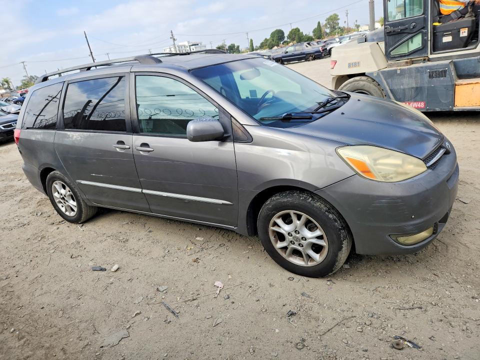 Photo 4 from auction – 2005 TOYOTA SIENNA with VIN 5TDZA22CX5S249899