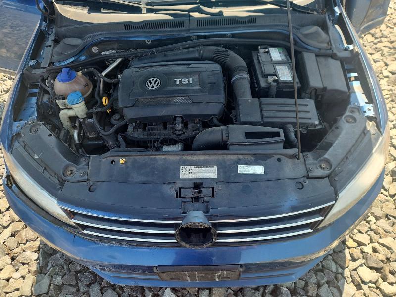 Photo 11 from auction – 2017 VOLKSWAGEN JETTA with VIN 3VWL17AJ4HM410980