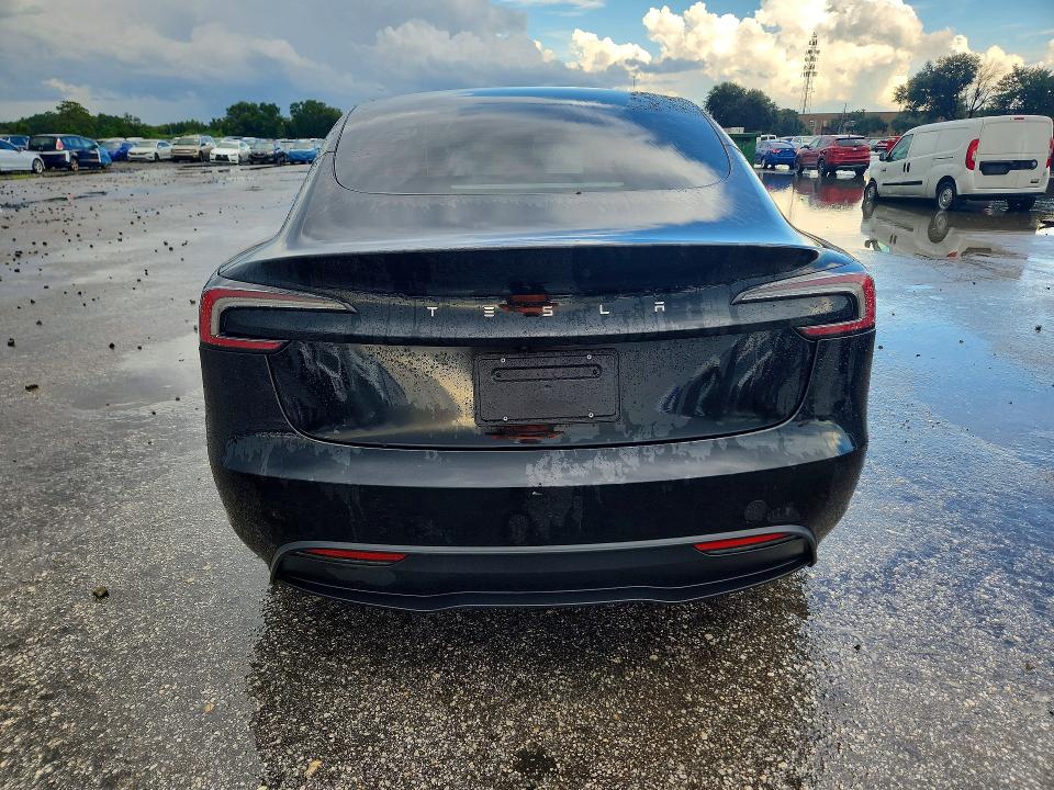 صورة رقم 6 من المزاد - 2025 TESLA MODEL 3 مع VIN 5YJ3E1EA3SF977868