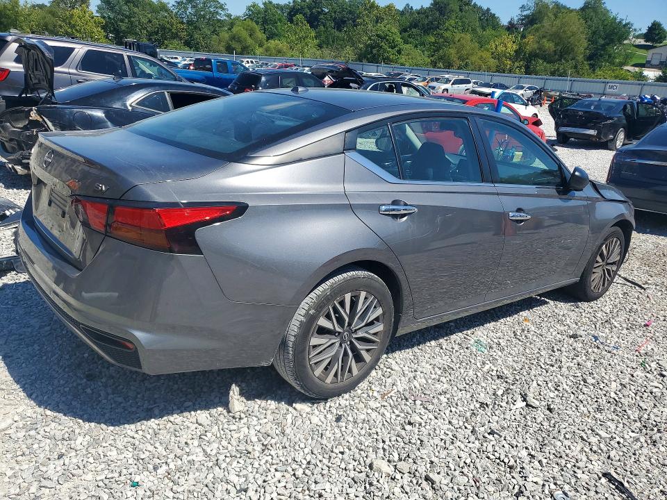 Photo 3 from auction – 2024 NISSAN ALTIMA with VIN 1N4BL4DV6RN384420