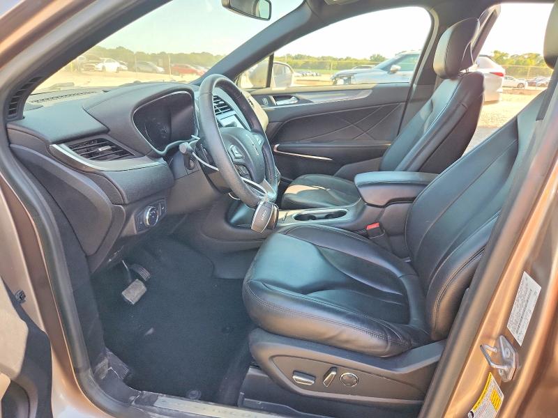 Снимка 7 от търг – 2019 LINCOLN MKC с VIN 5LMCJ1C99KUL43629