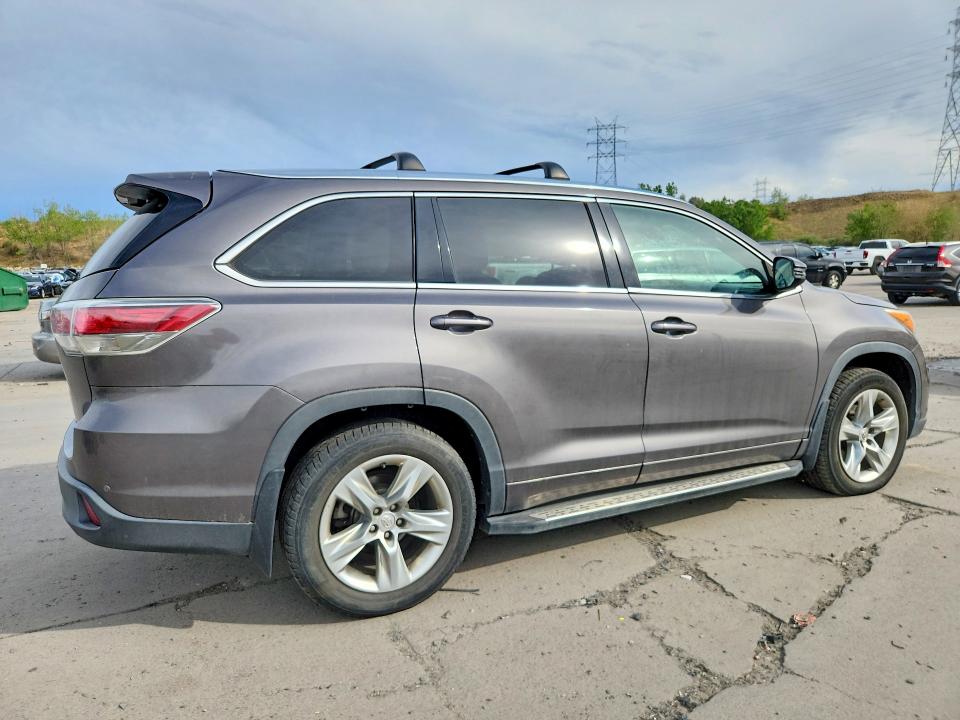 Photo 3 from auction – 2015 TOYOTA HIGHLANDER with VIN 5TDDKRFH1FS104399