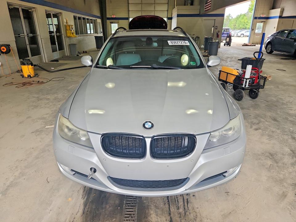 Photo 5 from auction – 2009 BMW 328 with VIN WBAUU33529A539786