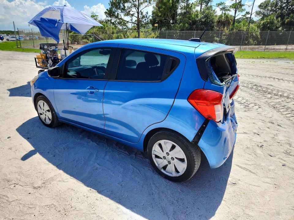 Photo 2 from auction – 2017 CHEVROLET SPARK with VIN KL8CB6SA1HC812653
