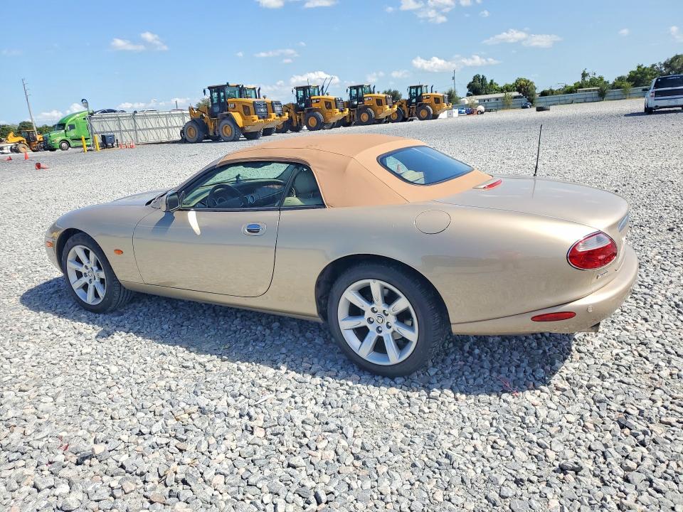 Photo 2 from auction – 2004 JAGUAR XK8 with VIN SAJDA42CX42A39576