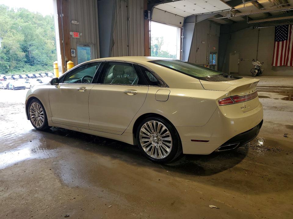Photo 2 from auction – 2014 LINCOLN MKZ with VIN 3LN6L2J93ER813474