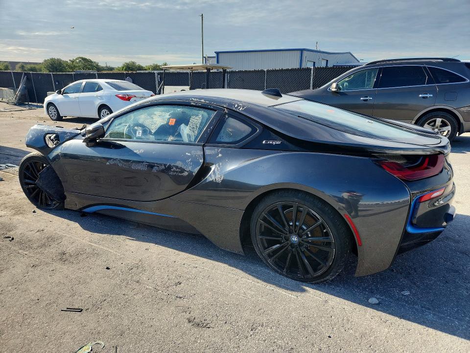 Photo 2 from auction – 2019 BMW I8 with VIN WBY2Z4C5XKVB81936