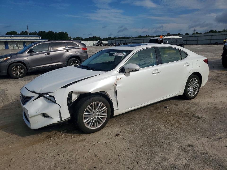 2013 LEXUS ES - Търг №63353676