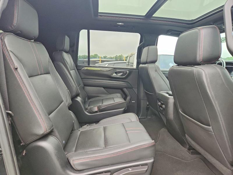 Photo 11 from auction – 2023 CHEVROLET SUBURBAN with VIN 1GNSKEKD1PR279715