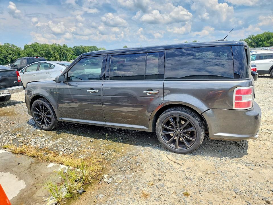 Photo 2 from auction – 2018 FORD FLEX with VIN 2FMHK6C84JBA15713