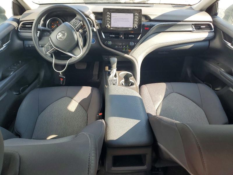 Photo 8 from auction – 2021 TOYOTA CAMRY with VIN 4T1C31AK9MU565609