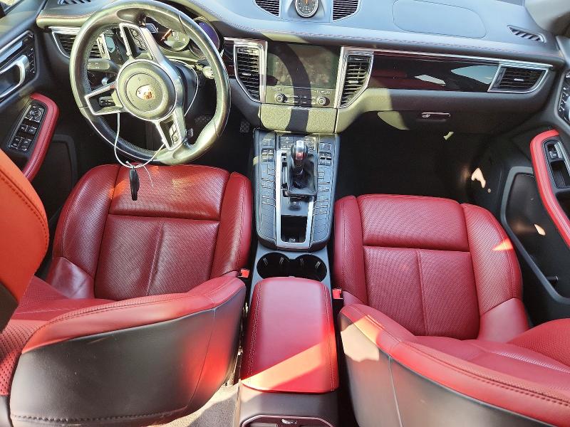 Photo 8 from auction – 2018 PORSCHE MACAN with VIN WP1AA2A51JLB20671