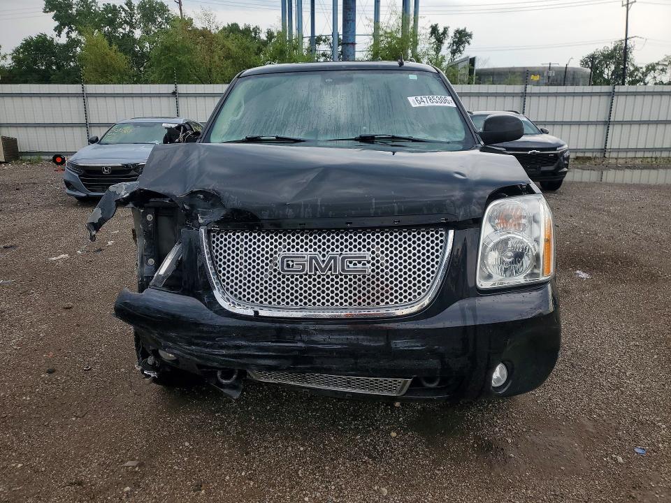 Photo 5 from auction – 2007 GMC YUKON with VIN 1GKFK63857J337054