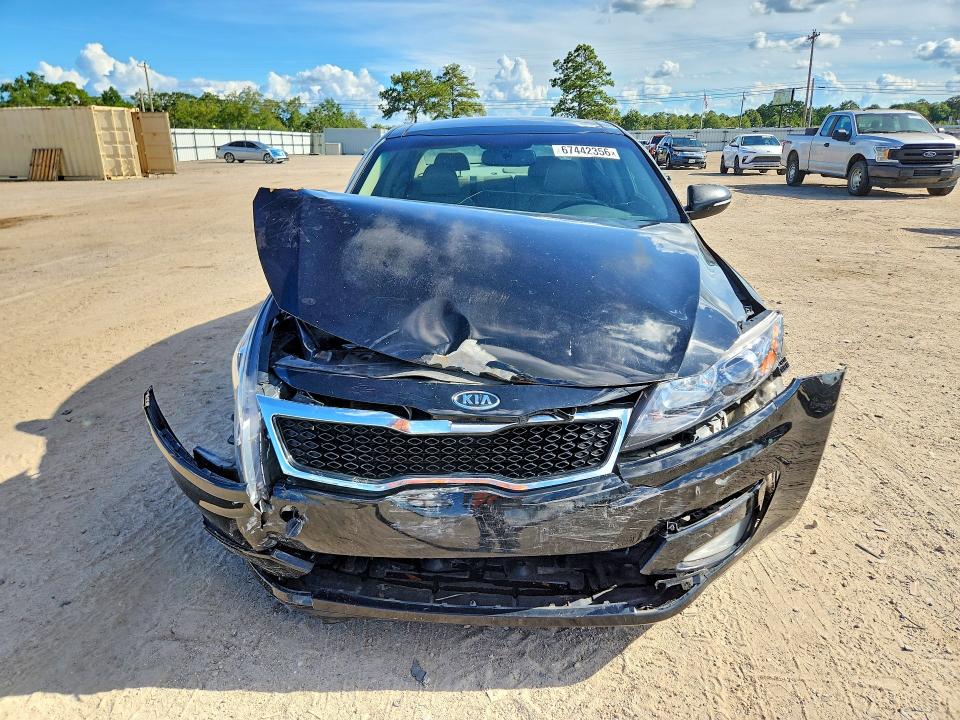 Zdjęcie 5 z aukcji – 2011 KIA OPTIMA z VIN KNAGN4A71B5129810