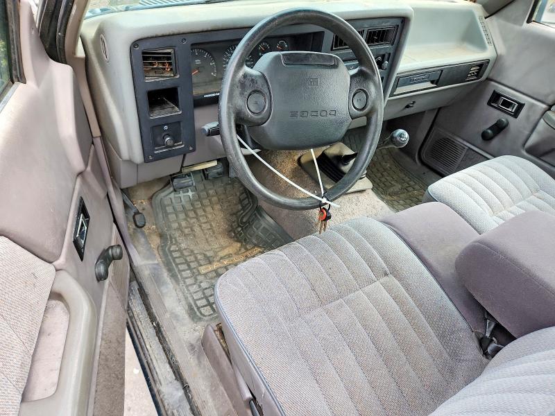 Photo 8 from auction – 1995 DODGE DAKOTA with VIN 1B7GL23XXSW943314