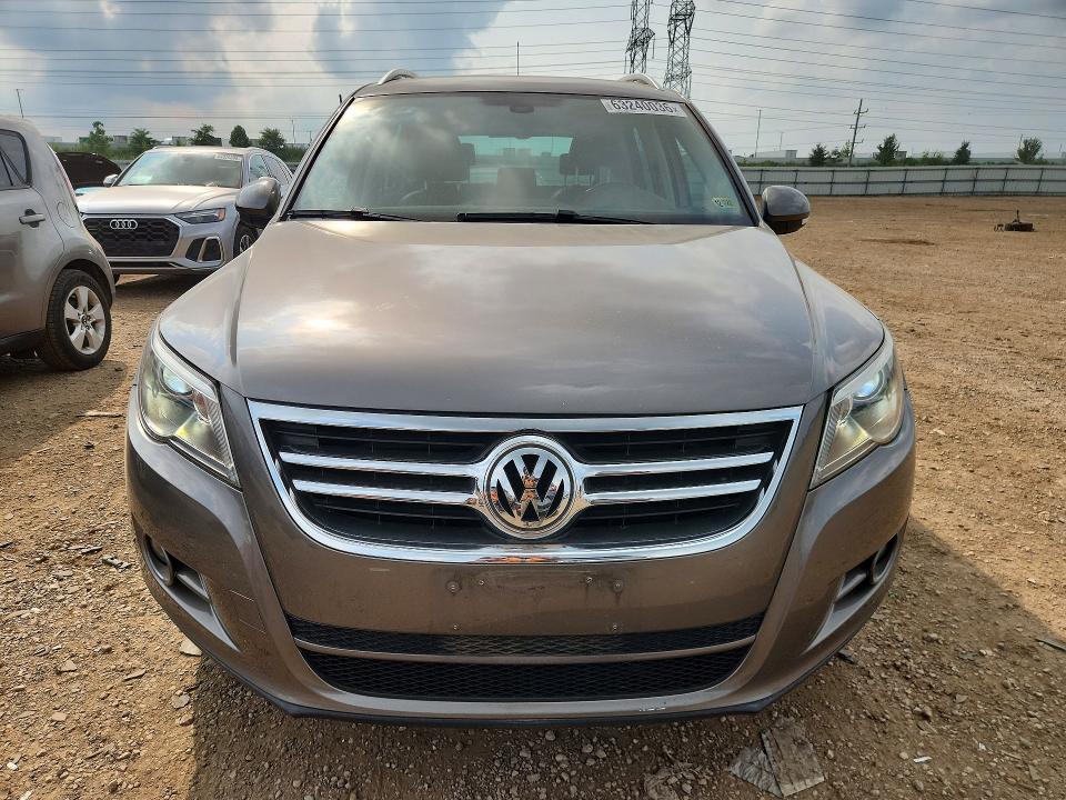 Photo 5 from auction – 2010 VOLKSWAGEN TIGUAN with VIN WVGBV7AX7AW538137