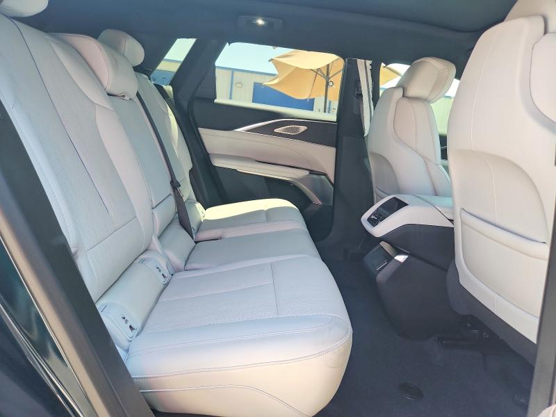 Photo 11 from auction – 2024 CADILLAC LYRIQ with VIN 1GYKPRRK5RZ141808