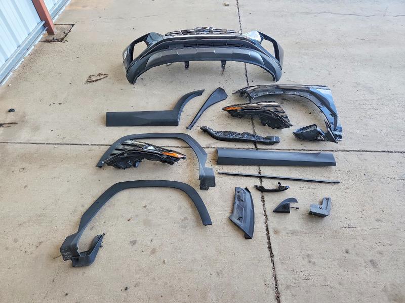 Photo 13 from auction – 2022 HYUNDAI TUCSON with VIN 5NMJECAE2NH050262